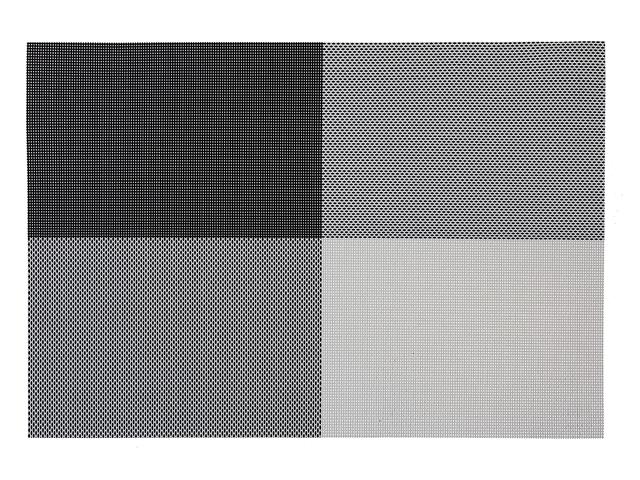 Tempo Black Vinyl Placemat 17.75x12in