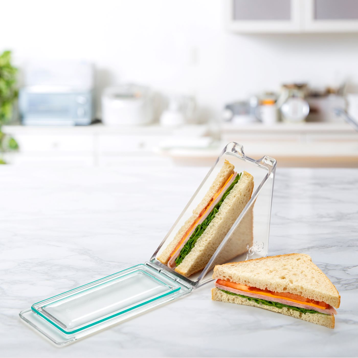 Joie Boite à Sandwich Triangulaire et Transparente en Plastique 5x5po