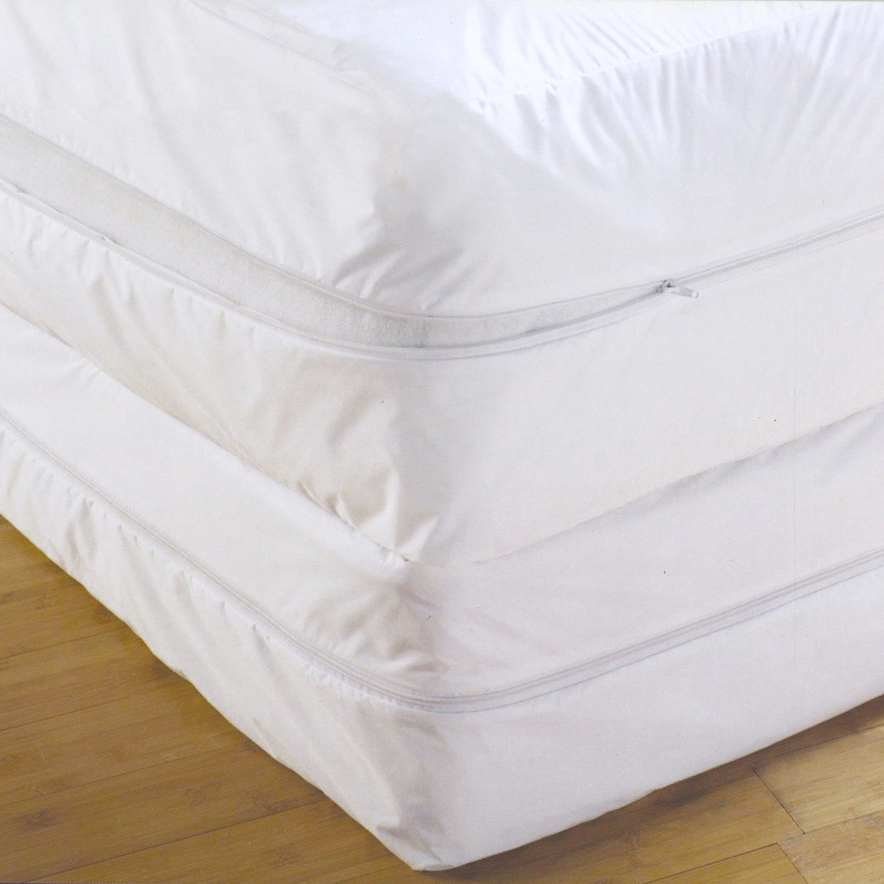 White Twin Mattress Encasement - 100% Polyester Water Resistant 39x76x14in 