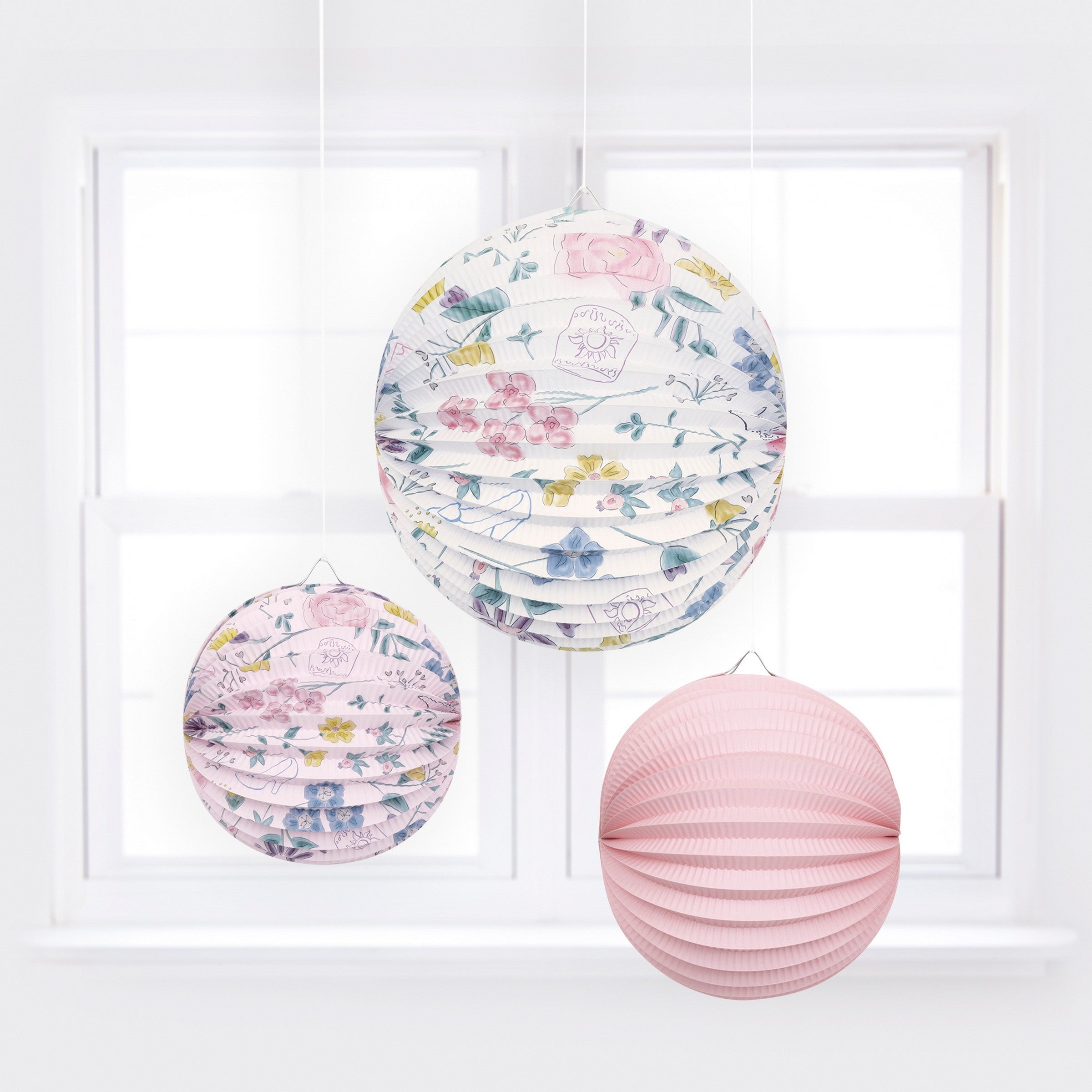 Disney Princess 8 Paper Lanterns