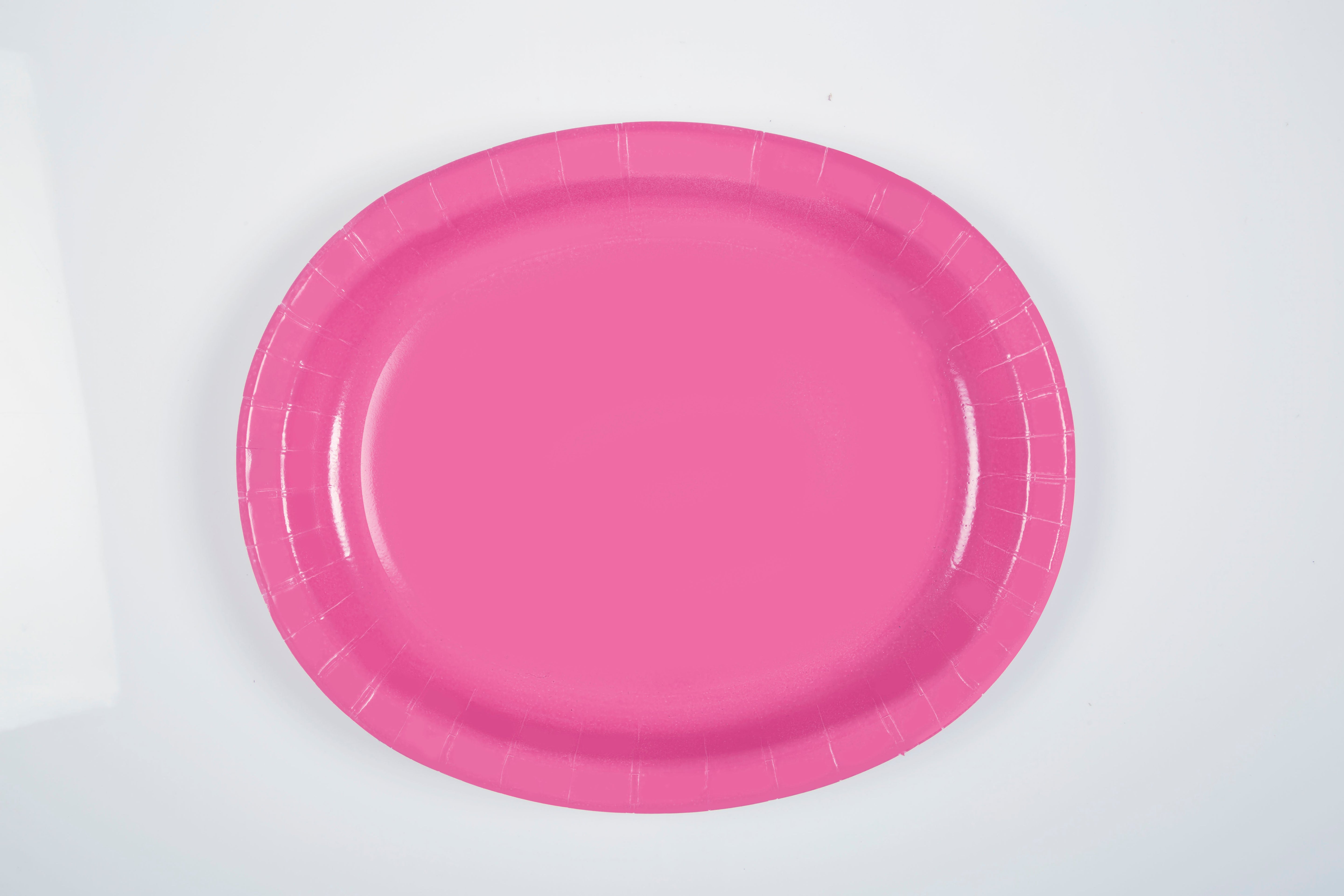 8 Hot Pink Oval Paper Plates 10x12.25in